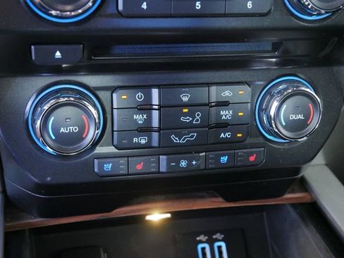 Used 2016 Ford F150 Lariat w/ Equipment Group 501A Mid AWD/4WD image 24