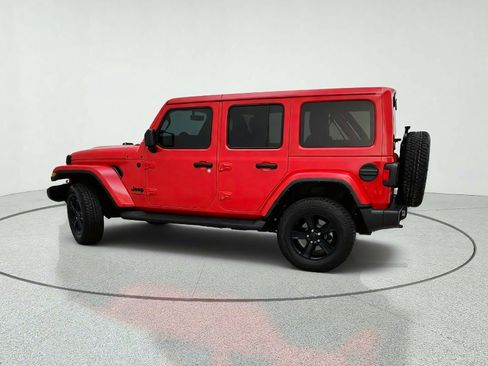 Used 2021 Jeep Wrangler Unlimited Sahara AWD/4WD image 13