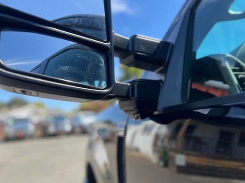 Used 2019 Ford F350 Lariat image 24