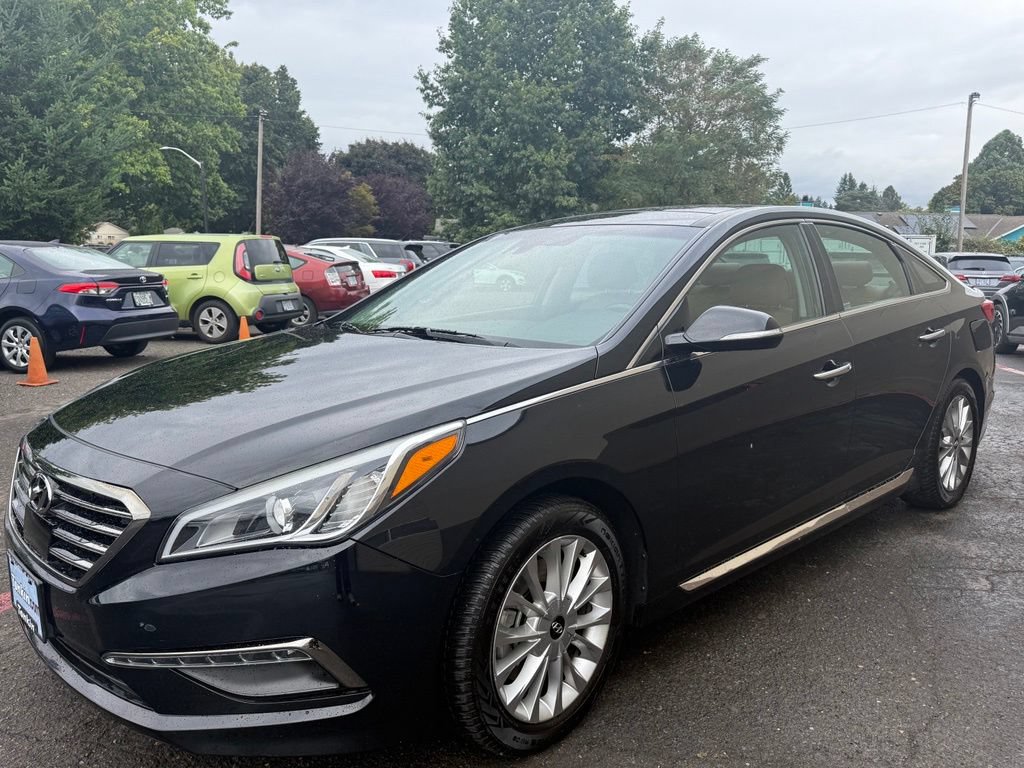 Used 2015 Hyundai Sonata FWD image 11