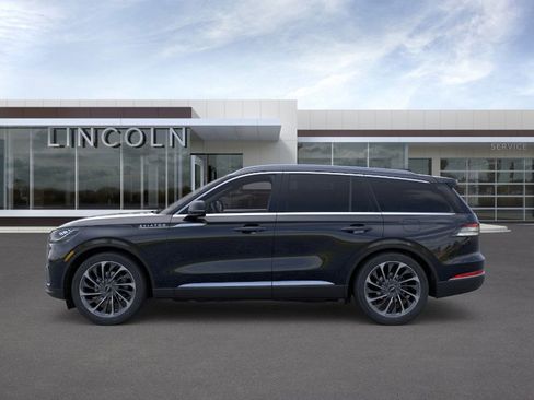 New 2026 Lincoln Aviator Reserve w/ Luxury Package image 3