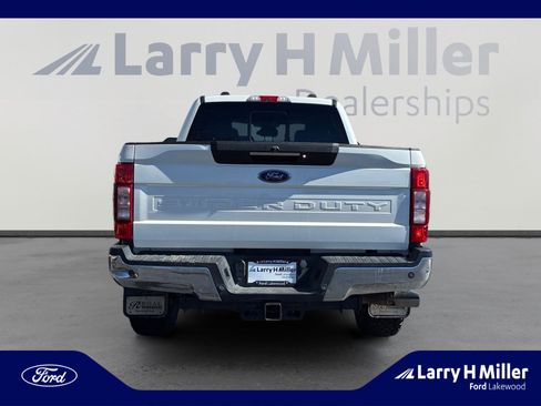Used 2021 Ford F350 Lariat w/ Lariat Ultimate Package image 4