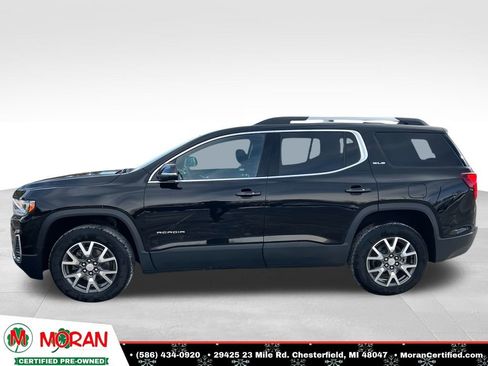 Used 2023 GMC Acadia SLE w/ Driver Convenience Package image 3