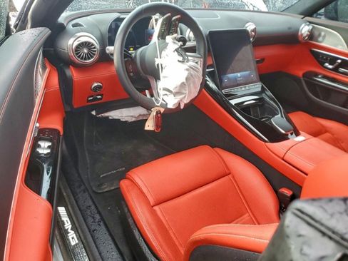 Used 2022 Mercedes-Benz SL 63 AMG 4MATIC image 7