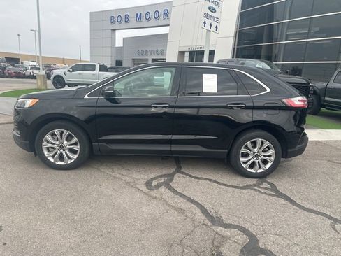 Used 2024 Ford Edge Titanium image 8