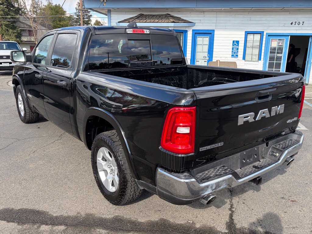 Used 2025 RAM 1500 Big Horn AWD/4WD image 1