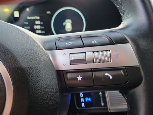 Certified 2025 Hyundai Tucson SEL image 8