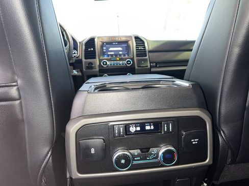 Used 2019 Ford Expedition XLT w/ Equipment Group 202A image 12