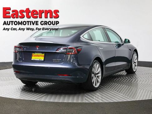 Used 2018 Tesla Model 3 Long Range AWD/4WD image 5