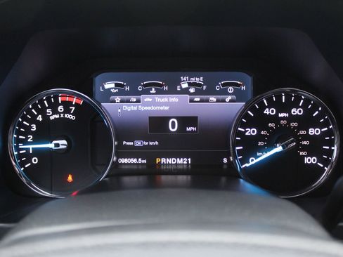 Used 2019 Ford F250 Lariat w/ Lariat Ultimate Package image 28