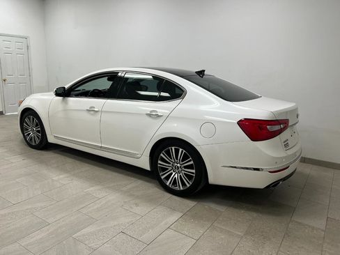 Used 2016 Kia Cadenza Premium image 14