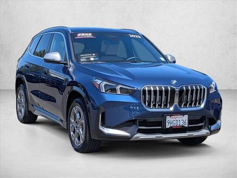 Used 2023 BMW X1 xDrive28i w/ Convenience Package AWD/4WD image 3