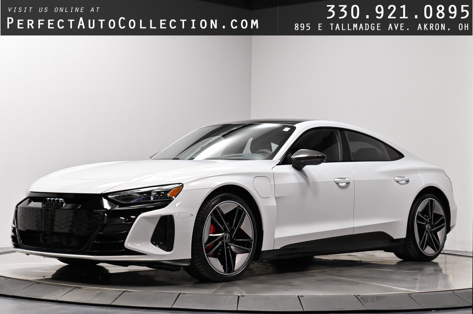 Used 2022 Audi RS e-tron GT w/ Year 1 Package AWD/4WD image 1