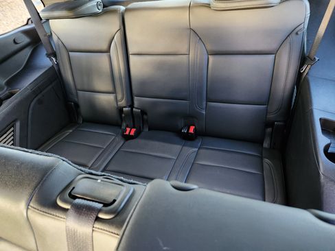 Used 2021 Chevrolet Tahoe LT image 17