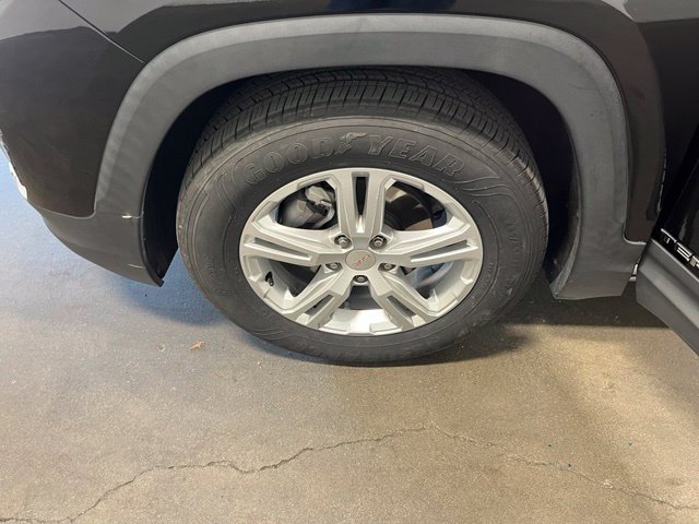 Used 2020 GMC Terrain SLE FWD image 31