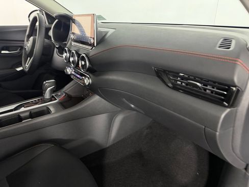 Used 2025 Nissan Sentra SR w/ Midnight Edition FWD image 30