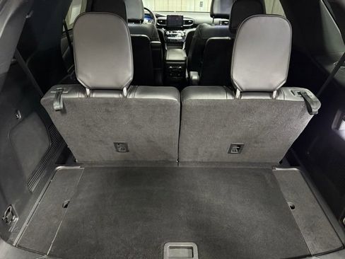 Used 2022 Ford Explorer ST w/ Equipment Group 401A image 22