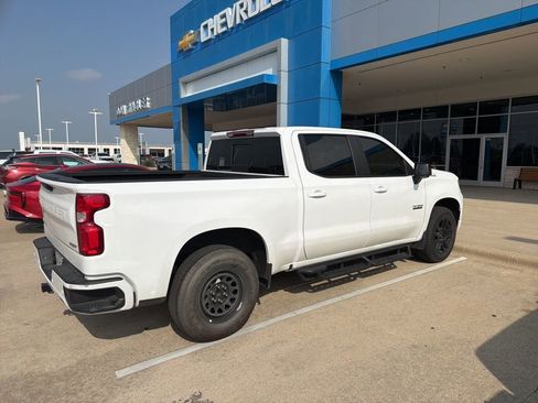 Used 2024 Chevrolet Silverado 1500 RST w/ Texas Edition Plus AWD/4WD image 2