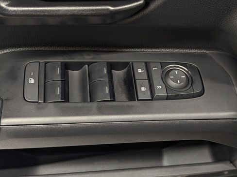 New 2025 Toyota Tacoma SR image 17