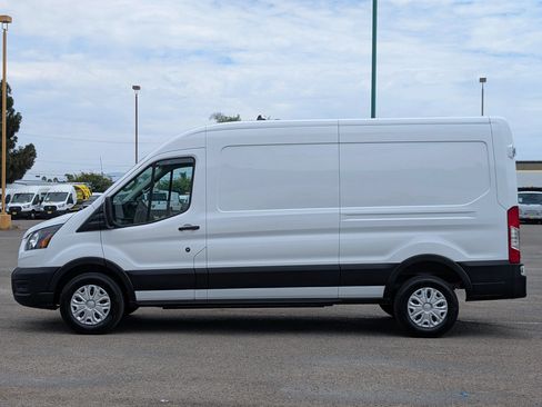 Used 2023 Ford E-Transit Medium Roof RWD image 5