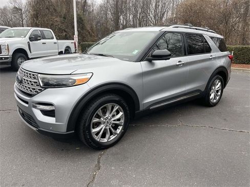 Used 2020 Ford Explorer Limited image 3