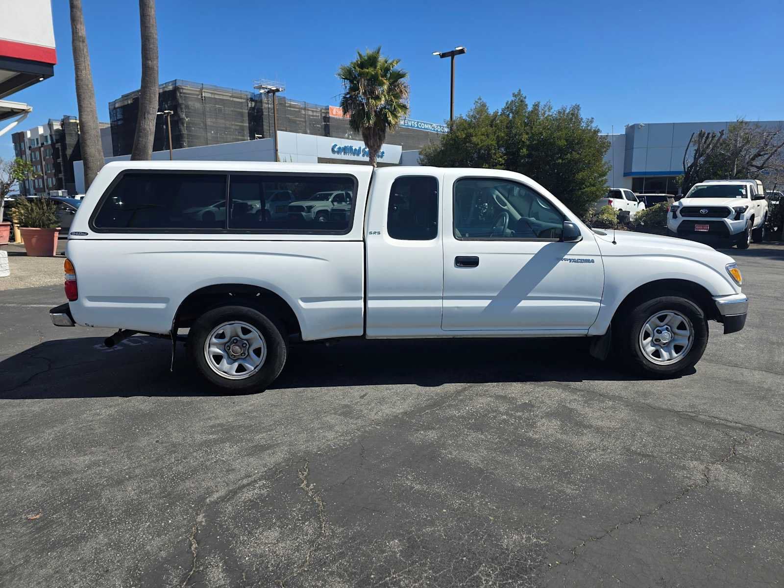 Used 2004 Toyota Tacoma 2WD Xtracab image 2