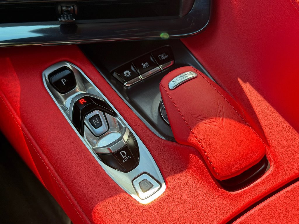 Used 2024 Chevrolet Corvette Stingray Preferred Conv w/ Stealth Interior Trim Package RWD image 25