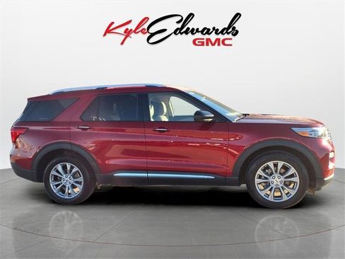 Used 2023 Ford Explorer Limited image 4