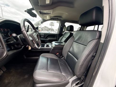 Used 2018 GMC Sierra 1500 SLT w/ All-Terrain Package AWD/4WD image 23