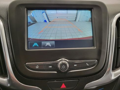 Used 2018 Chevrolet Equinox LT AWD/4WD image 14
