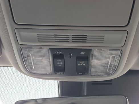 Used 2020 Honda Pilot EX-L image 25