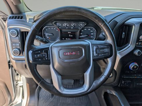 Used 2020 GMC Sierra 1500 SLT RWD image 20
