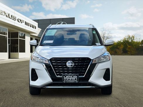 Used 2024 Nissan Kicks SV image 5