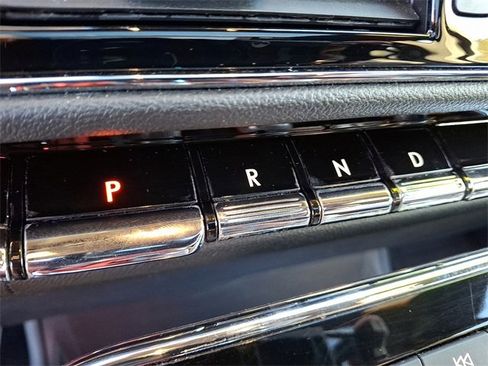 Certified 2022 Lincoln Navigator Reserve image 18