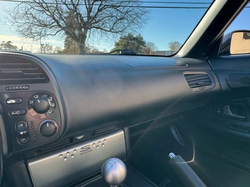 Used 2007 Honda S2000 image 23