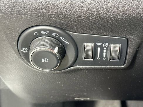 Used 2022 Jeep Compass High Altitude AWD/4WD image 26
