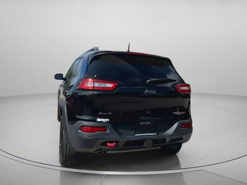 Used 2016 Jeep Cherokee Trailhawk w/ Comfort/Convenience Group image 23