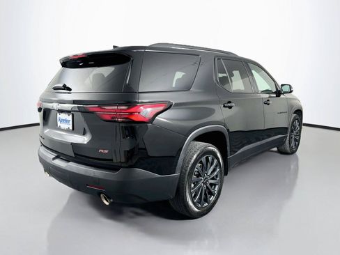 Used 2023 Chevrolet Traverse RS AWD/4WD image 6