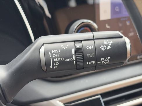 Used 2023 Lexus RX 350 Premium w/ Accessory Package AWD/4WD image 11