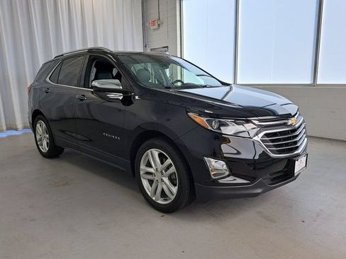 Used 2019 Chevrolet Equinox Premier FWD image 4