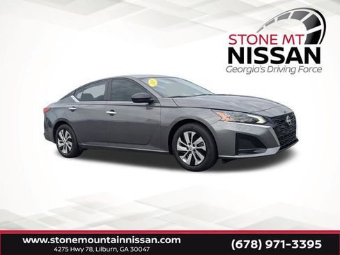 Certified 2025 Nissan Altima 2.5 S image 1