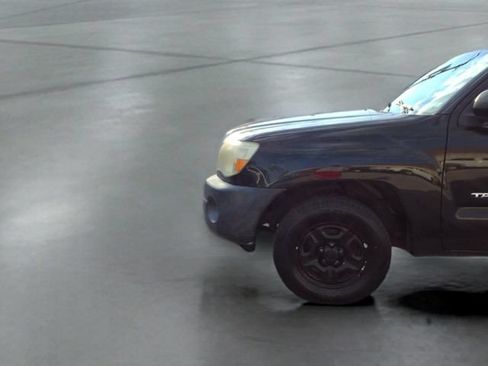 Used 2006 Toyota Tacoma 2WD Access Cab w/ Convenience Pkg image 14