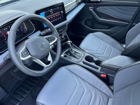 New 2026 Volkswagen Jetta SEL image 8