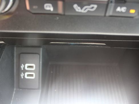 Used 2017 Ford F150 Raptor AWD/4WD image 31