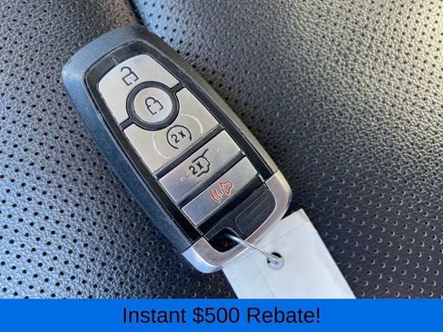 Used 2022 Ford Escape Titanium image 23