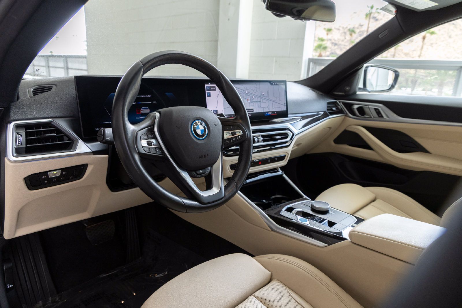 Used 2023 BMW i4 eDrive40 w/ Premium Package RWD image 15