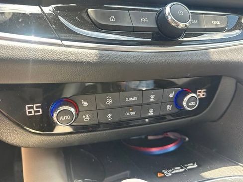 Used 2023 Buick Enclave Avenir FWD image 49
