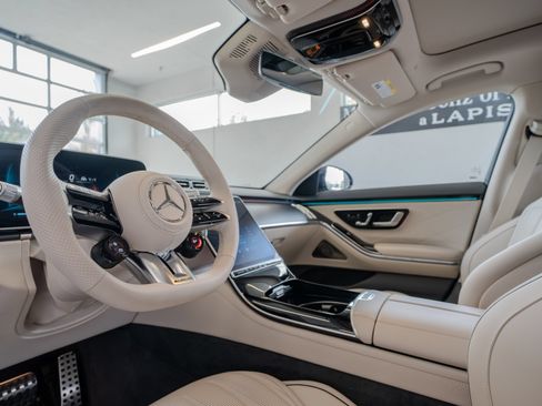 Used 2025 Mercedes-Benz S 63 AMG S image 6