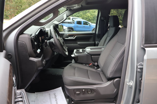 New 2026 Chevrolet Silverado 1500 RST AWD/4WD image 18