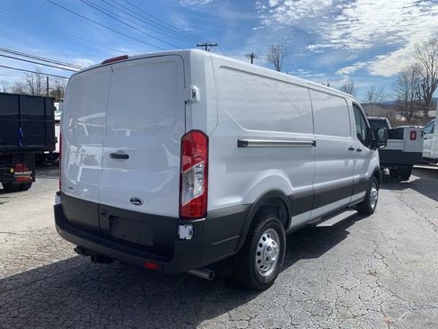 New 2025 Ford Transit 250 Base image 12